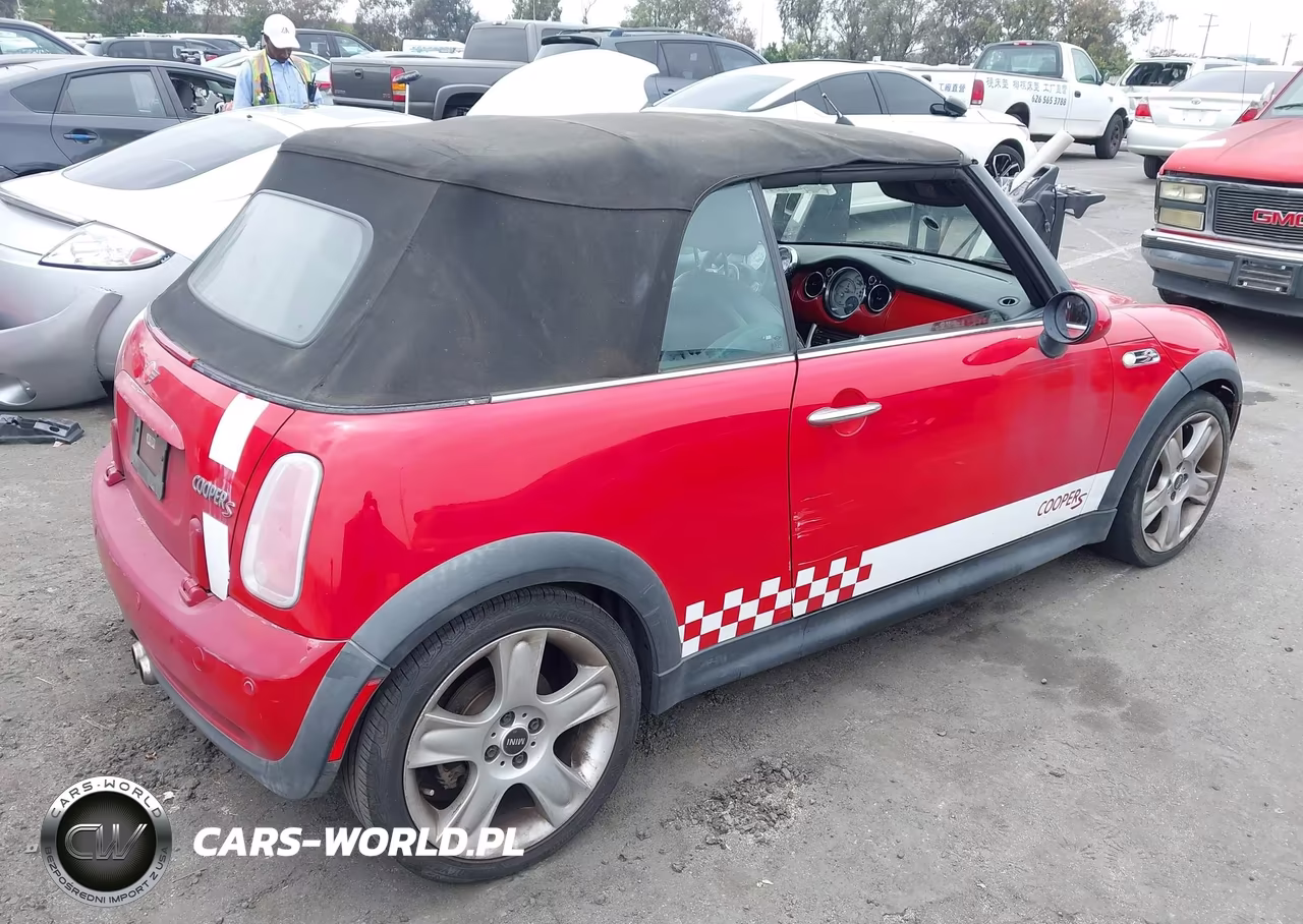 2005 Mini Cooper S VIN:WMWRH33425TF82964 - 4