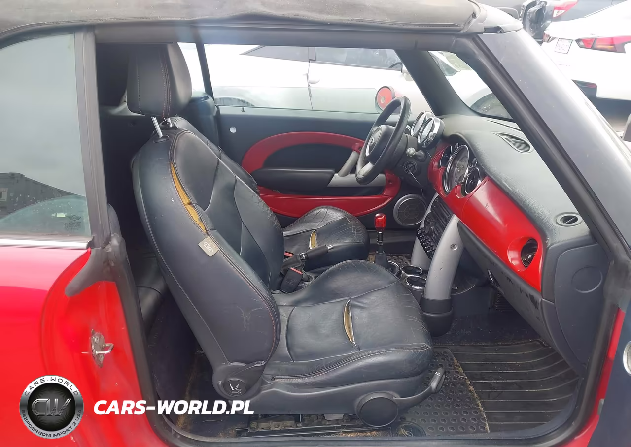 2005 Mini Cooper S VIN:WMWRH33425TF82964 - 5
