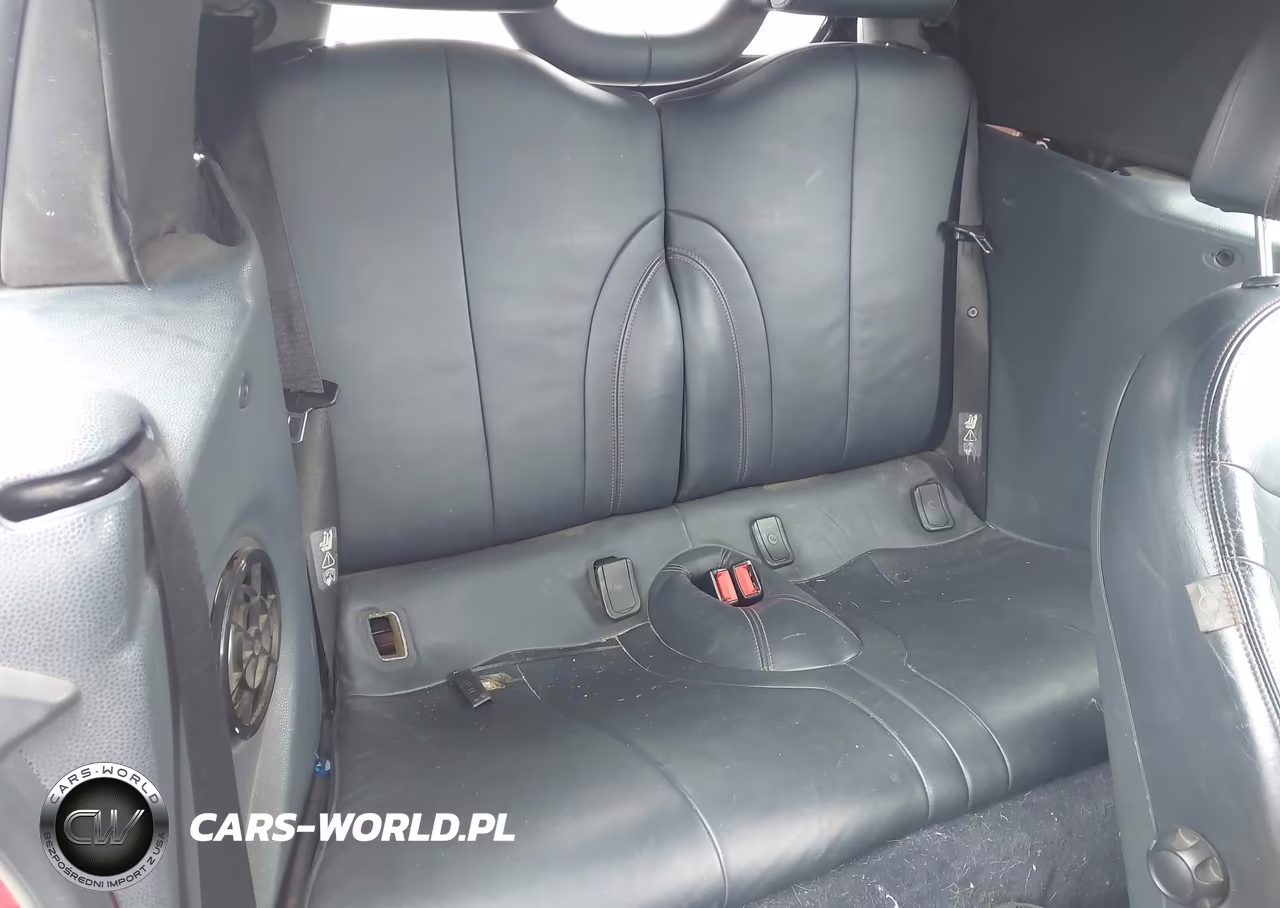 2005 Mini Cooper S VIN:WMWRH33425TF82964 - 8