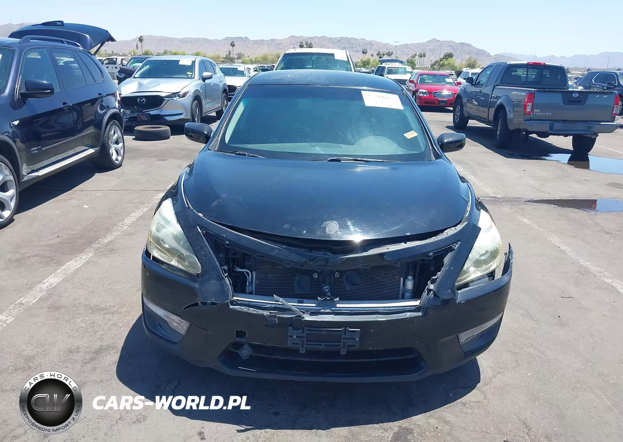 2015 Nissan Altima 2.5 S VIN:1N4AL3AP2FN330023 - 12