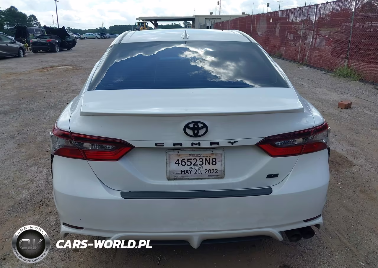 2022 Toyota Camry Se VIN:4T1T11AK8NU673470 - 16