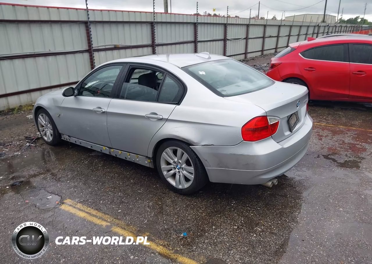 2007 BMW 328I VIN:WBAVA33537PG52012 - 3