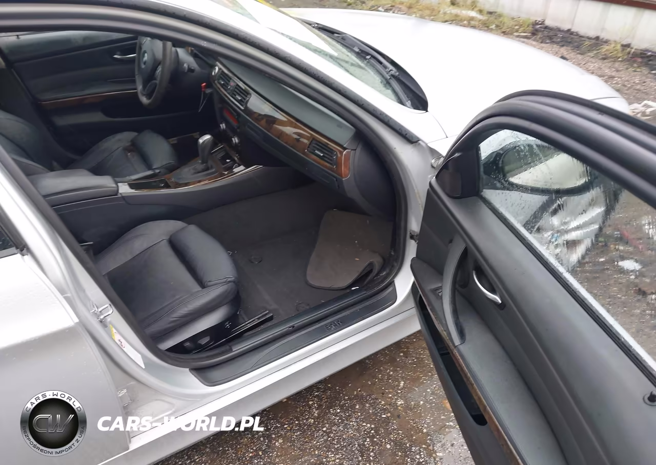 2007 BMW 328I VIN:WBAVA33537PG52012 - 5