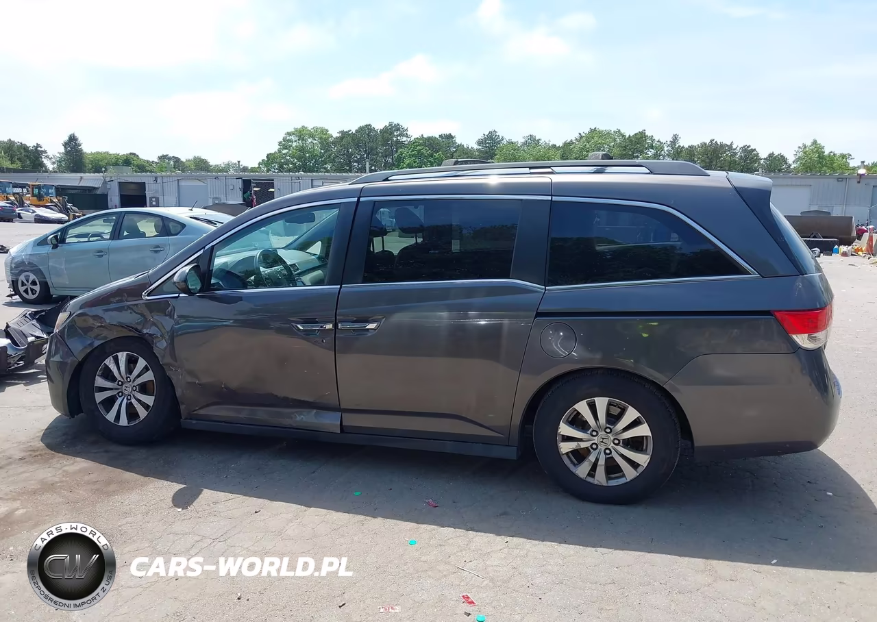 2015 Honda Odyssey Ex-L VIN:5FNRL5H61FB037332 - 14