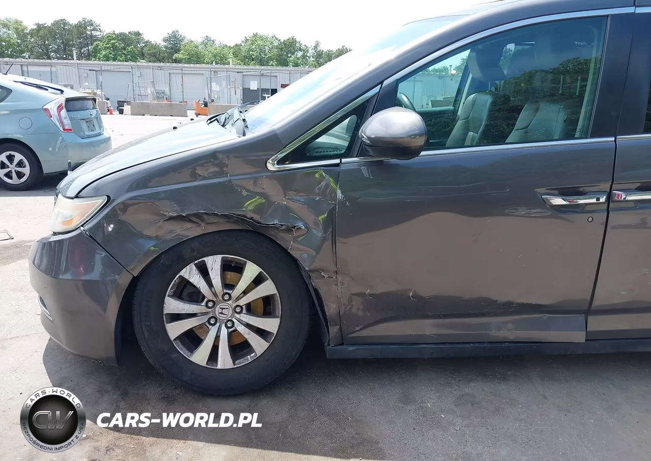 2015 Honda Odyssey Ex-L VIN:5FNRL5H61FB037332 - 19