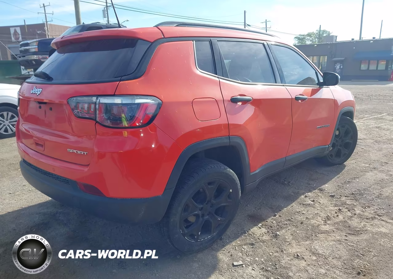 2018 Jeep Compass Sport Fwd VIN:3C4NJCAB3JT133635 - 4