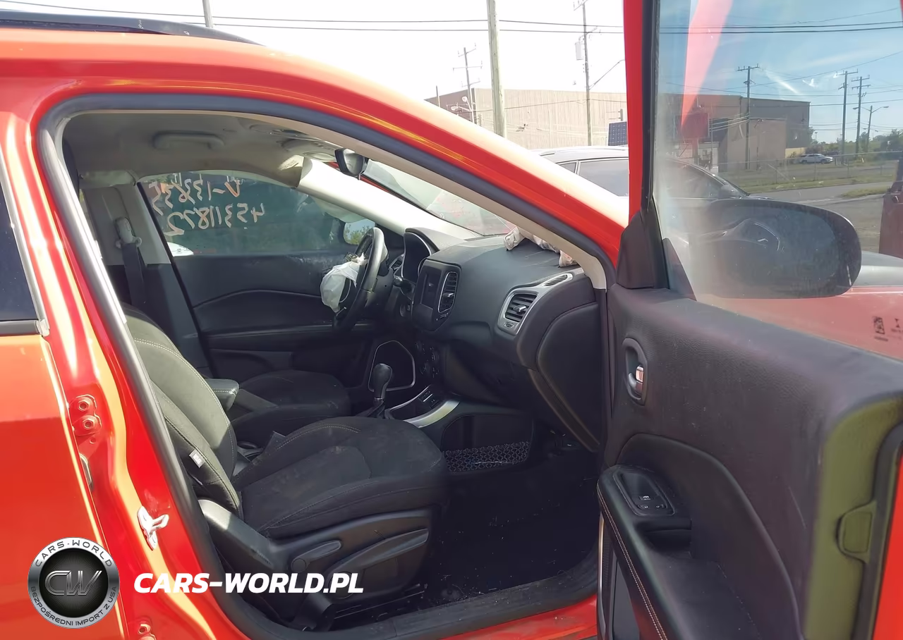 2018 Jeep Compass Sport Fwd VIN:3C4NJCAB3JT133635 - 5