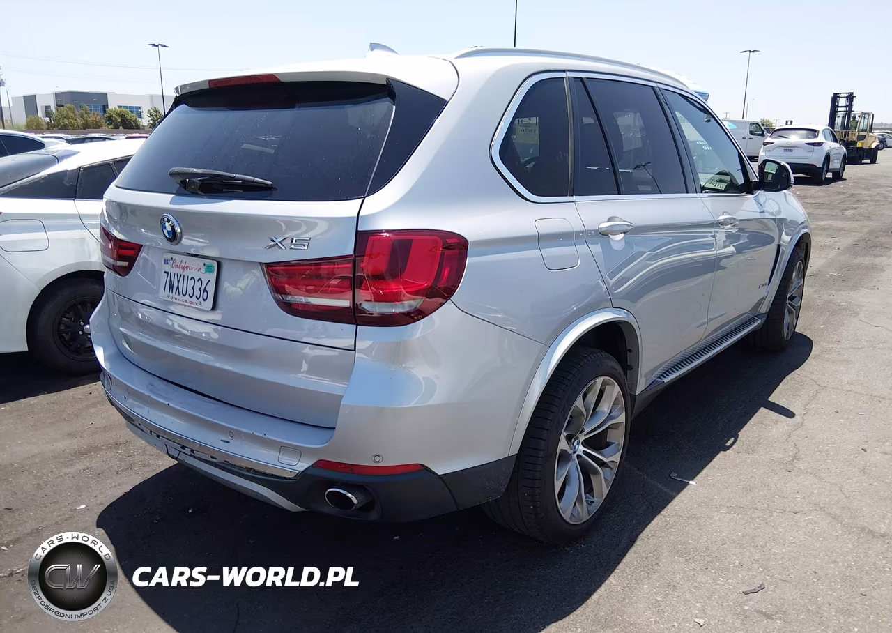 2017 BMW X5 xDrive35I VIN:5UXKR0C33H0V80987 - 4