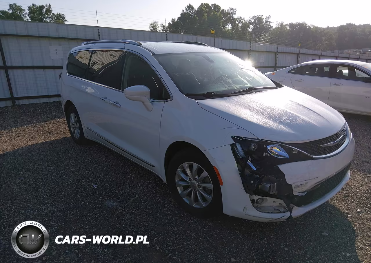 2019 Chrysler Pacifica Touring L