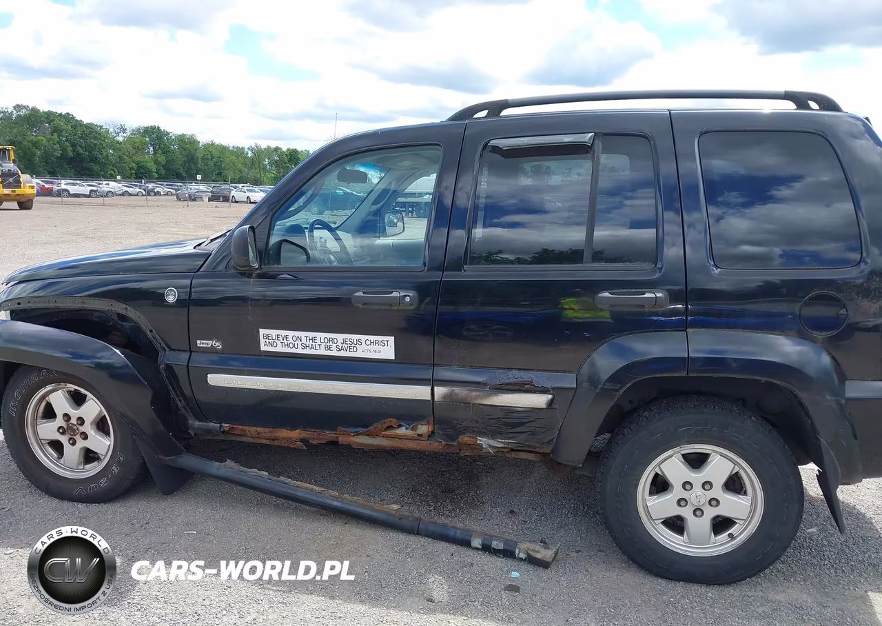 2006 Jeep Liberty Sport VIN:1J4GL48K16W246221 - 14
