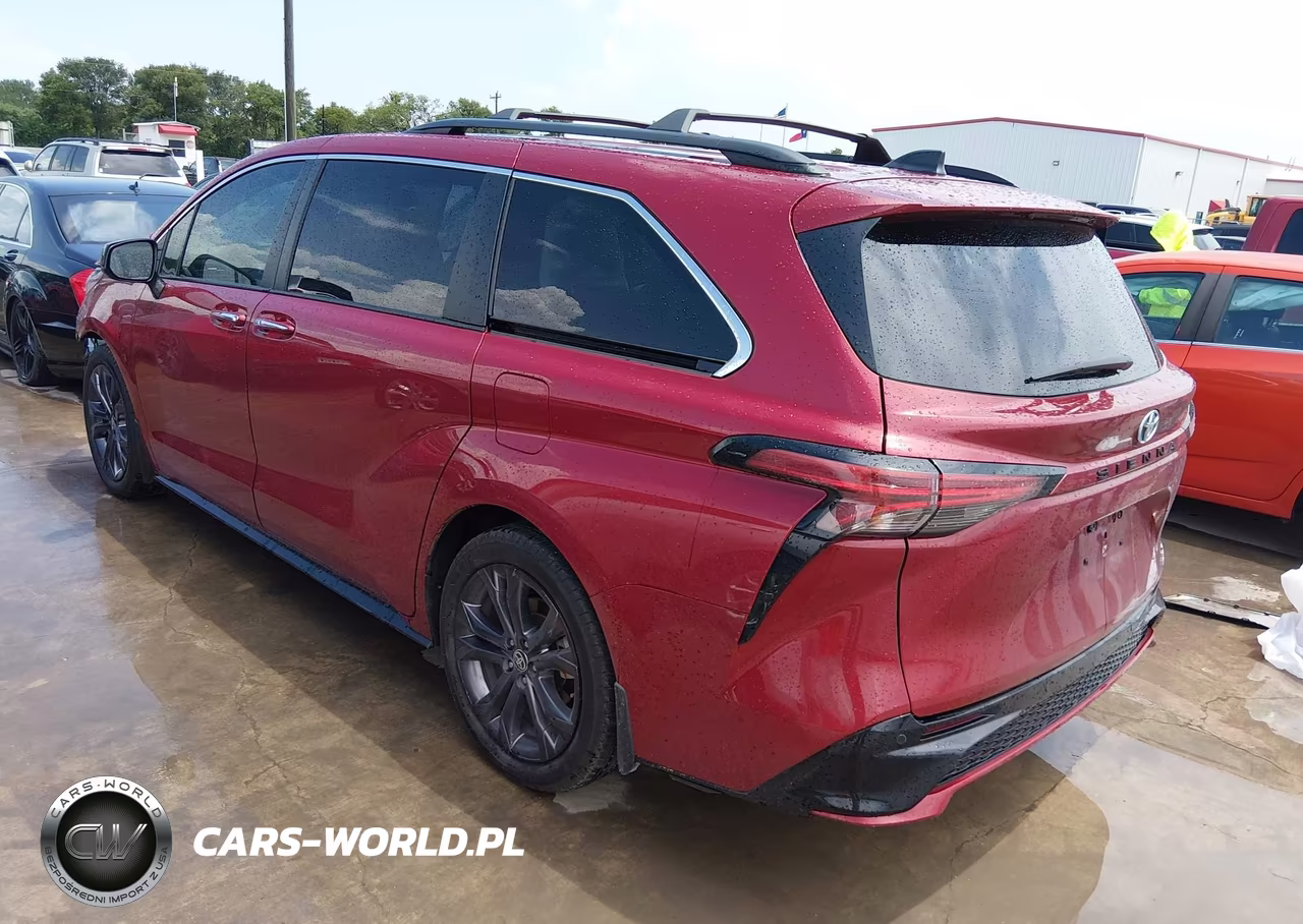 2022 Toyota Sienna Xse VIN:5TDXRKEC1NS083669 - 3