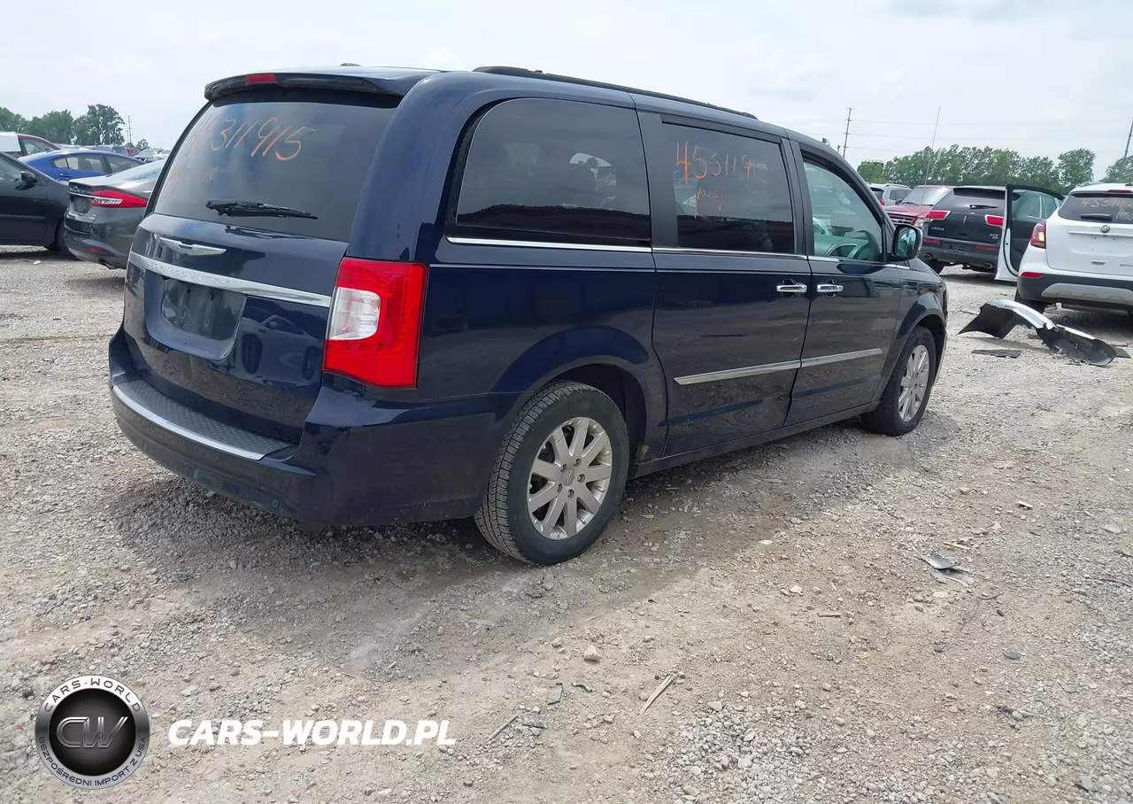 2012 Chrysler Town & Country Touring-L VIN:2C4RC1CG7CR221098 - 4