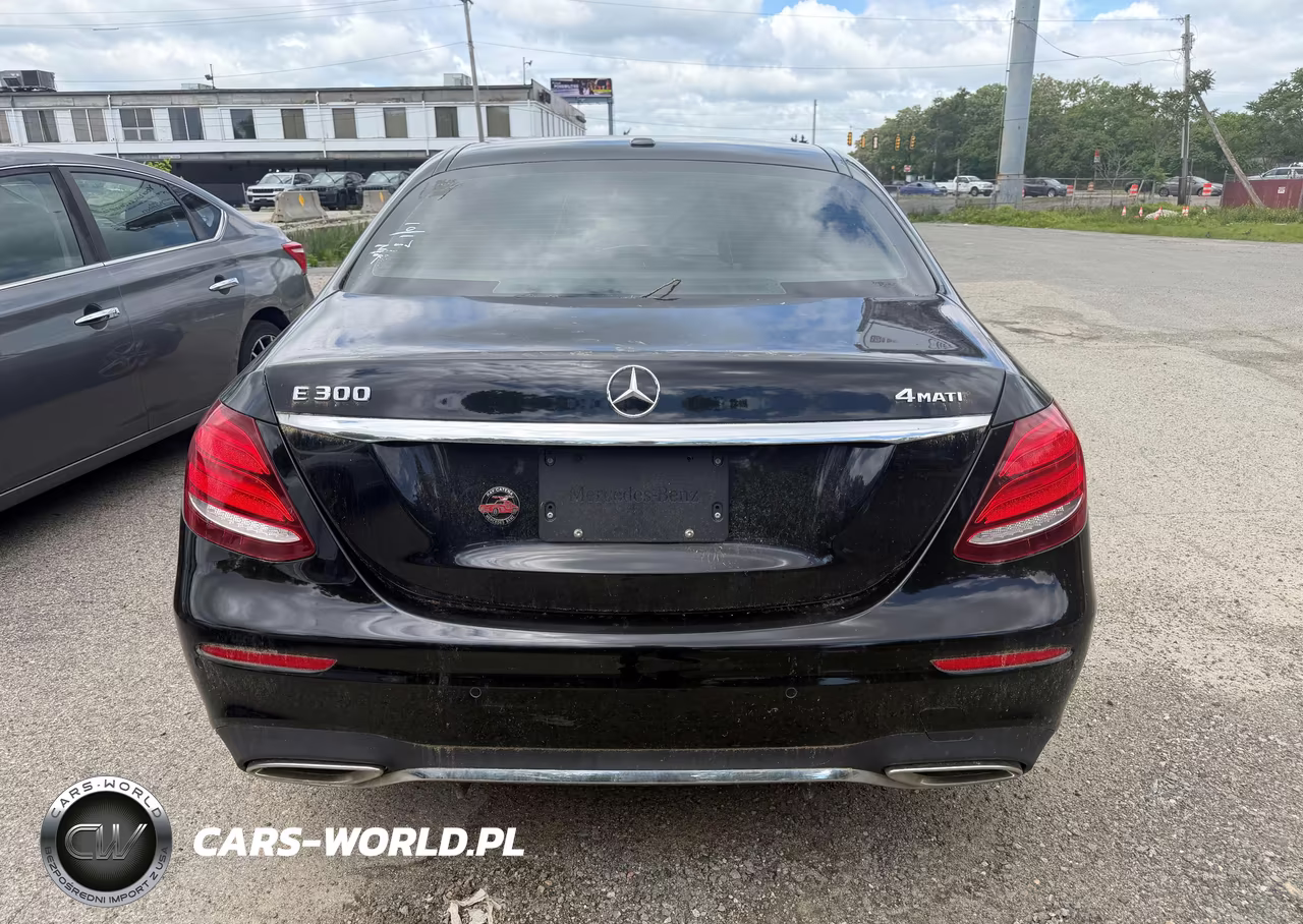 2017 Mercedes-Benz E 300 4Matic VIN:WDDZF4KB1HA012777 - 11