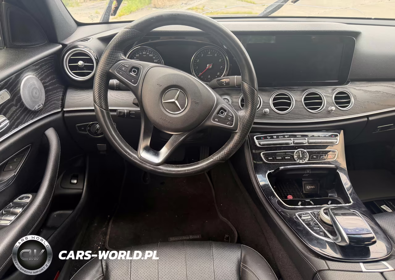 2017 Mercedes-Benz E 300 4Matic VIN:WDDZF4KB1HA012777 - 12