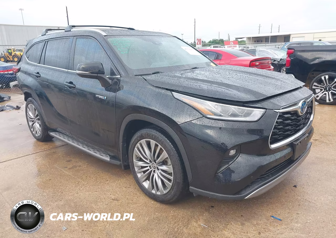 2021 Toyota Highlander Hybrid Platinum