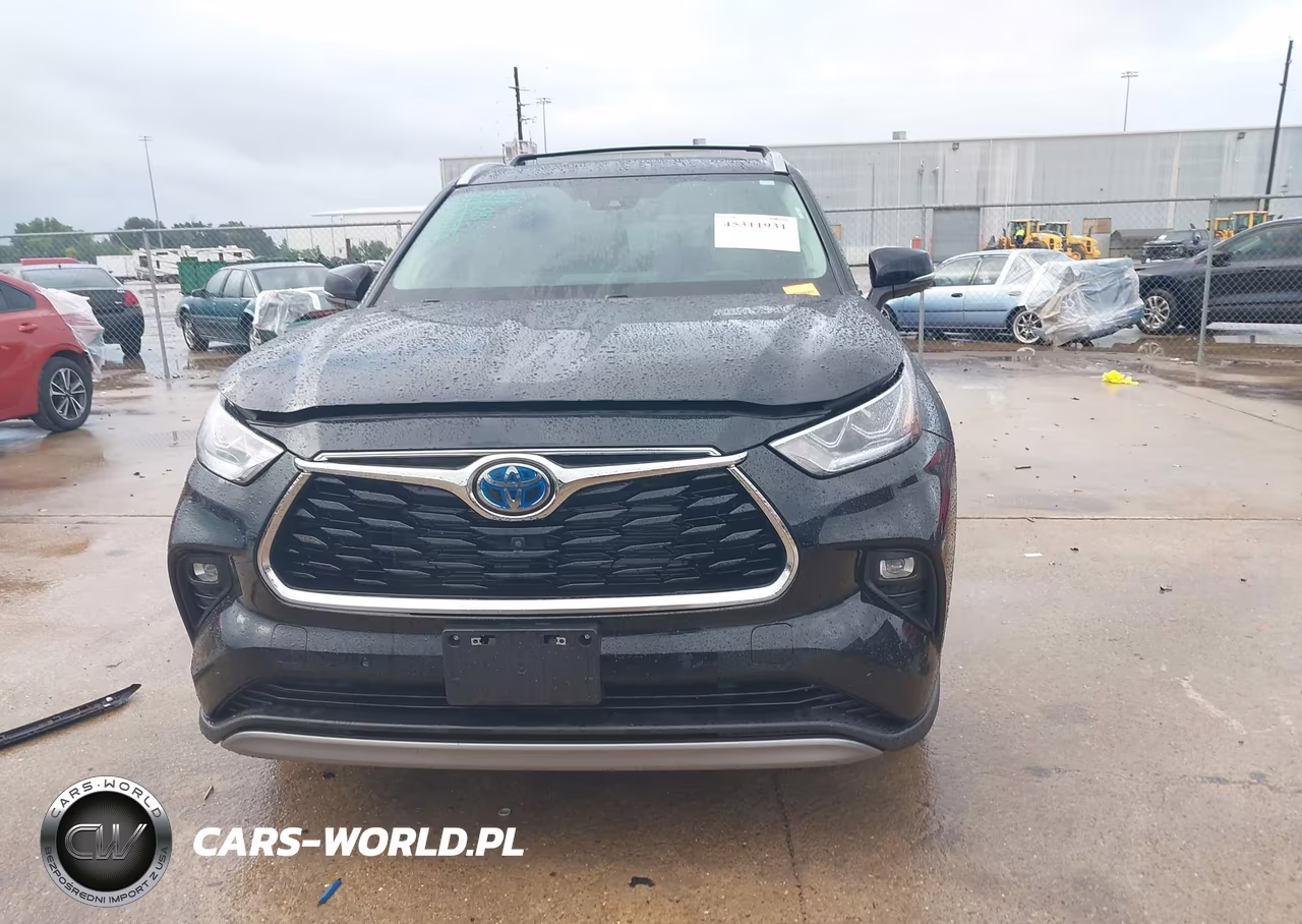 2021 Toyota Highlander Hybrid Platinum VIN:5TDFARAH9MS012179 - 13