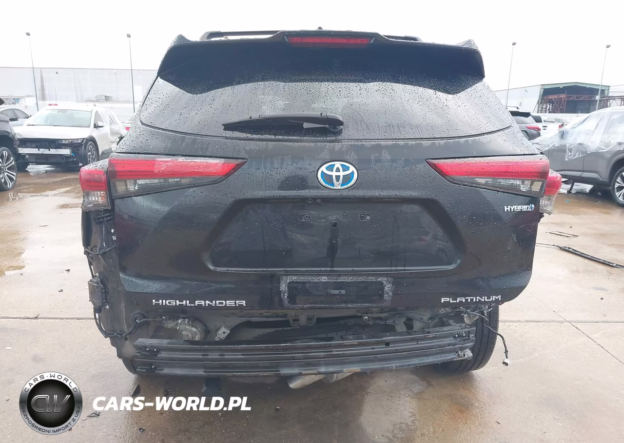 2021 Toyota Highlander Hybrid Platinum VIN:5TDFARAH9MS012179 - 17