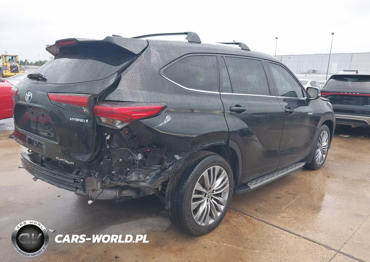 2021 Toyota Highlander Hybrid Platinum VIN:5TDFARAH9MS012179 - 4