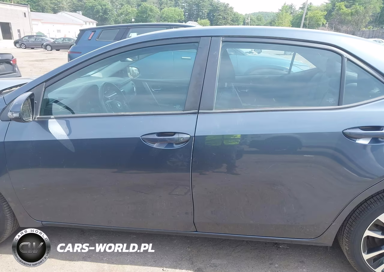 2019 Toyota Corolla Se VIN:2T1BURHE9KC203110 - 14