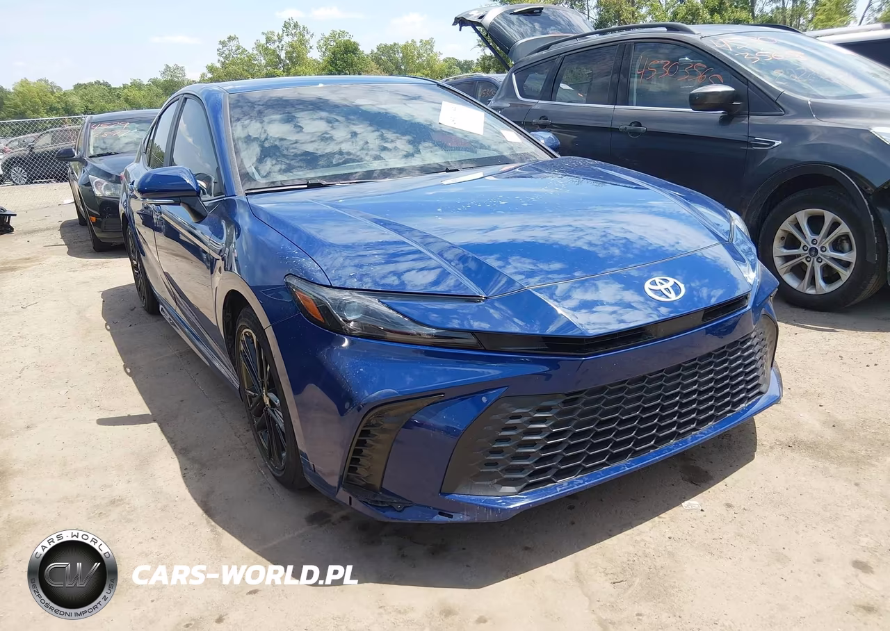 2025 Toyota Camry Se – zdjęcie 1 z 17