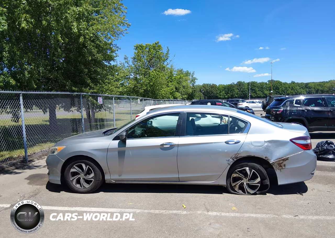 2017 Honda Accord Lx VIN:1HGCR2F3XHA237506 - 14