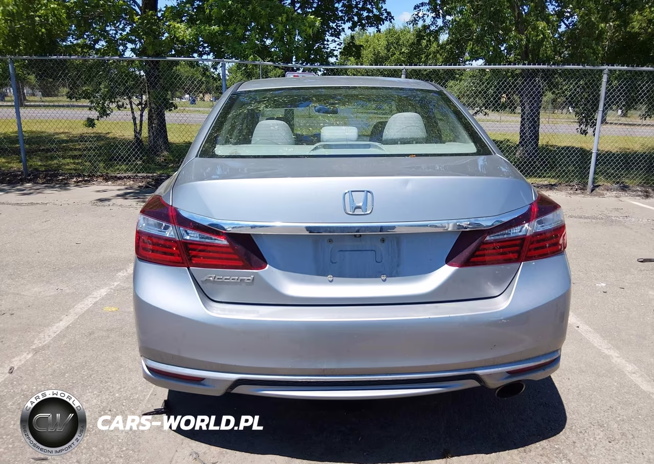 2017 Honda Accord Lx VIN:1HGCR2F3XHA237506 - 16