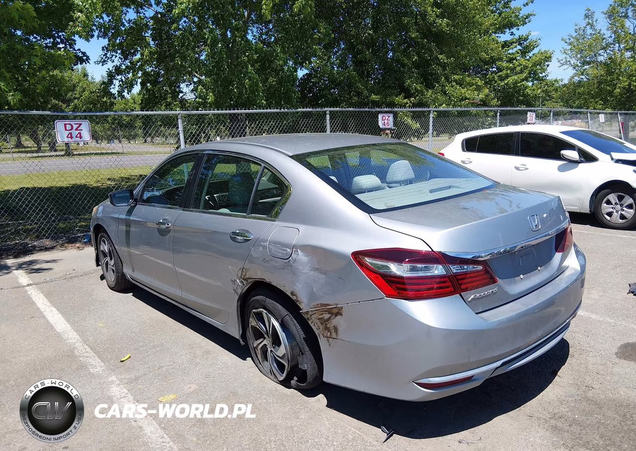 2017 Honda Accord Lx VIN:1HGCR2F3XHA237506 - 3