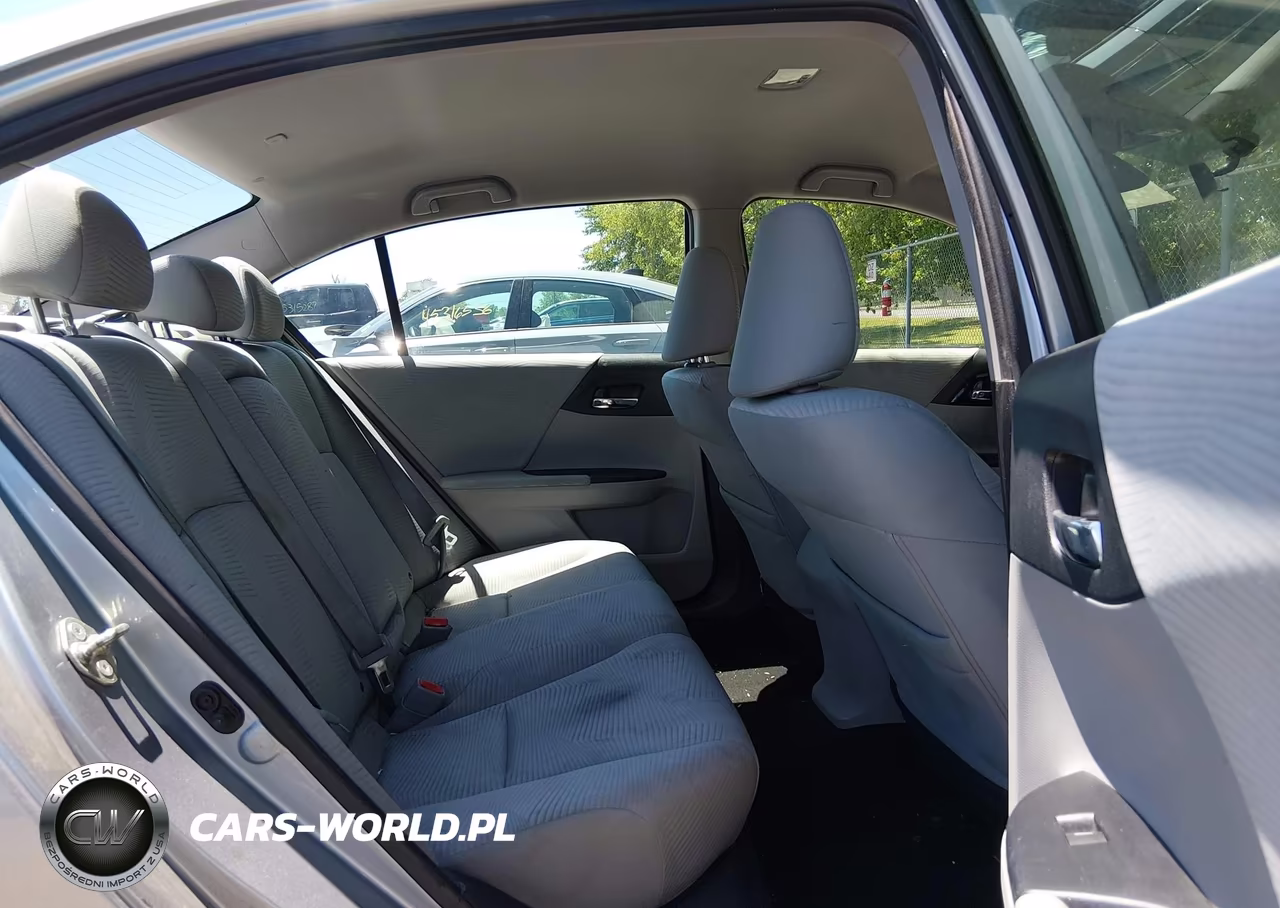2017 Honda Accord Lx VIN:1HGCR2F3XHA237506 - 8