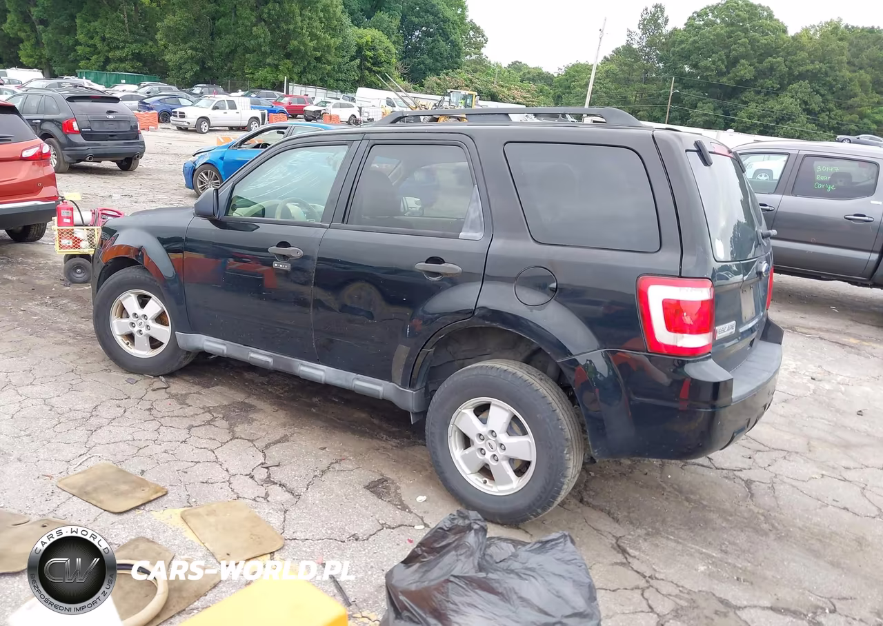 2010 Ford Escape Xlt VIN:1FMCU0D72AKD12010 - 3