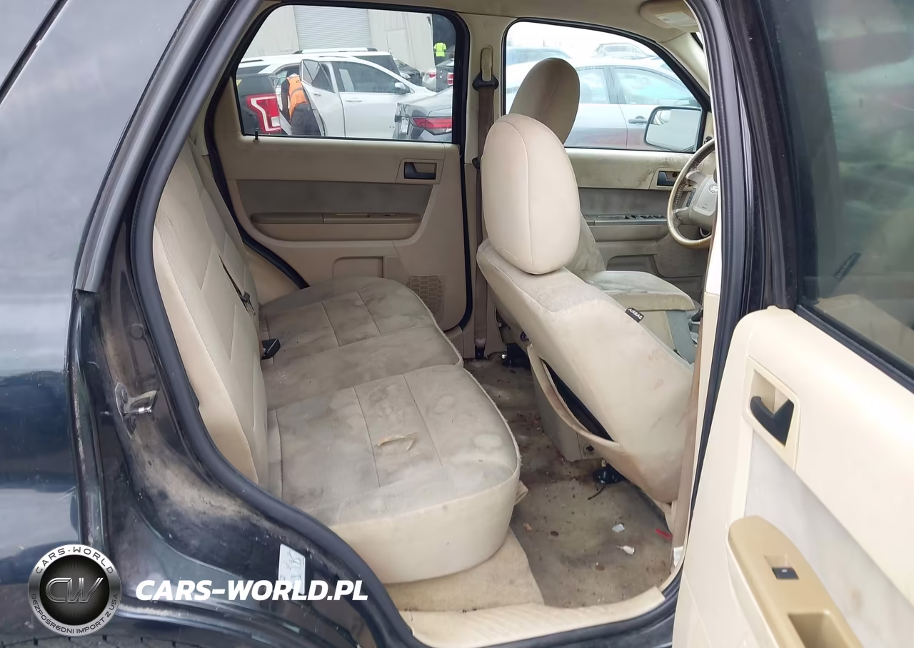 2010 Ford Escape Xlt VIN:1FMCU0D72AKD12010 - 8