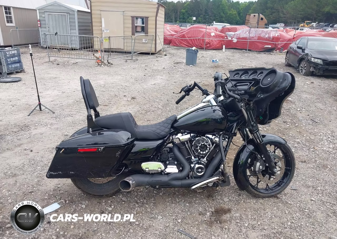 2018 Harley-Davidson Flhx Street Glide VIN:1HD1KBC11JB653259 - 11