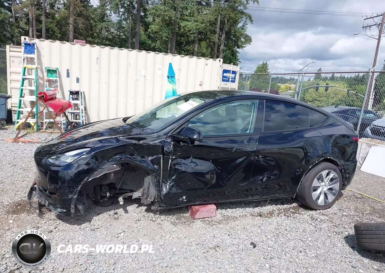2021 Tesla Model Y Long Range Dual Motor All-Wheel Drive VIN:5YJYGDEE1MF105938 - 15