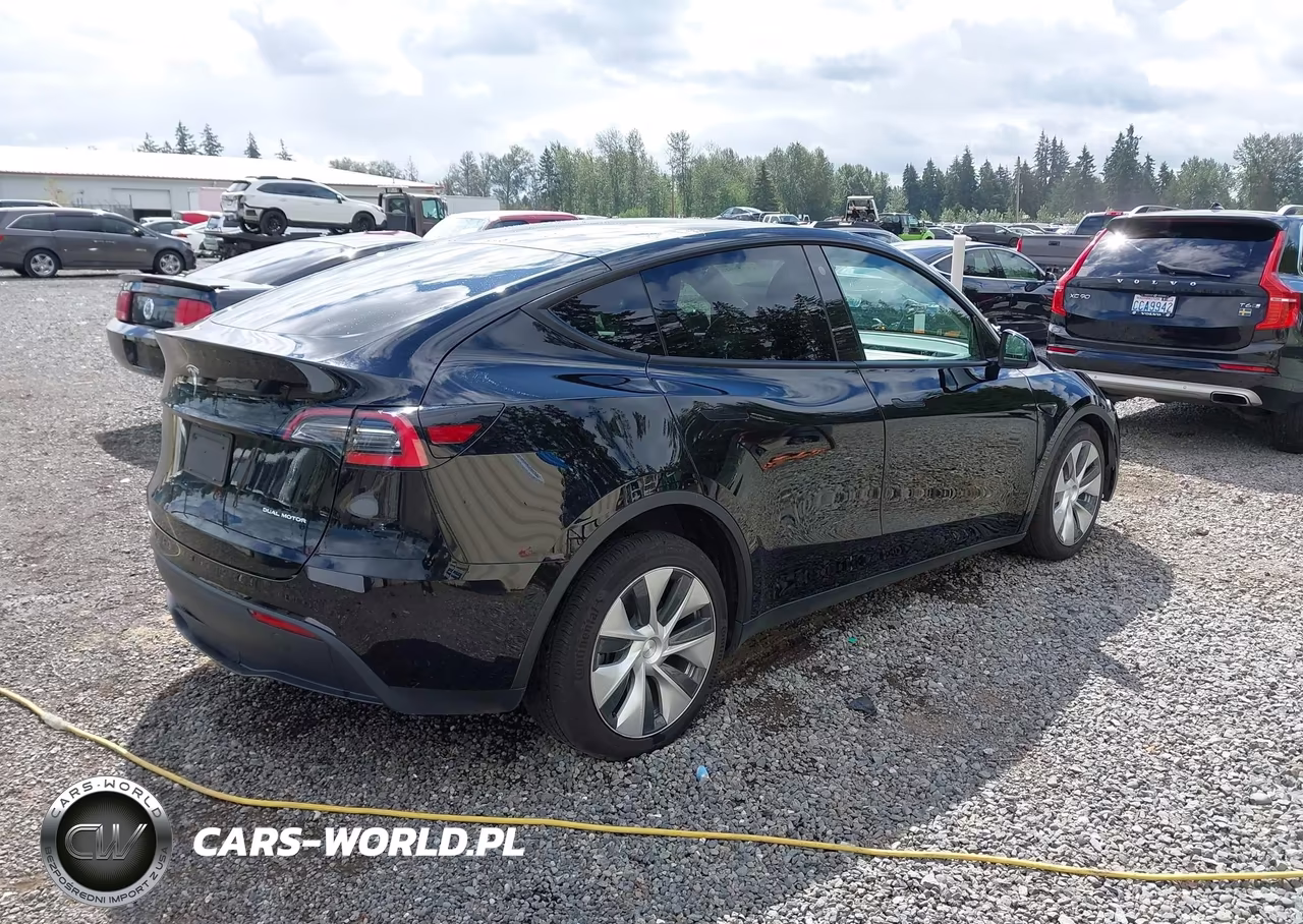 2021 Tesla Model Y Long Range Dual Motor All-Wheel Drive VIN:5YJYGDEE1MF105938 - 4