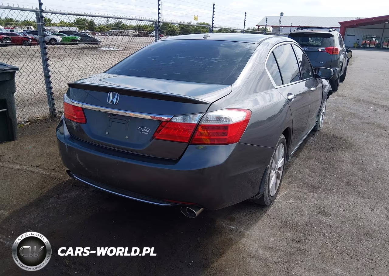 2015 Honda Accord Ex-L V-6 VIN:1HGCR3F89FA013786 - 4