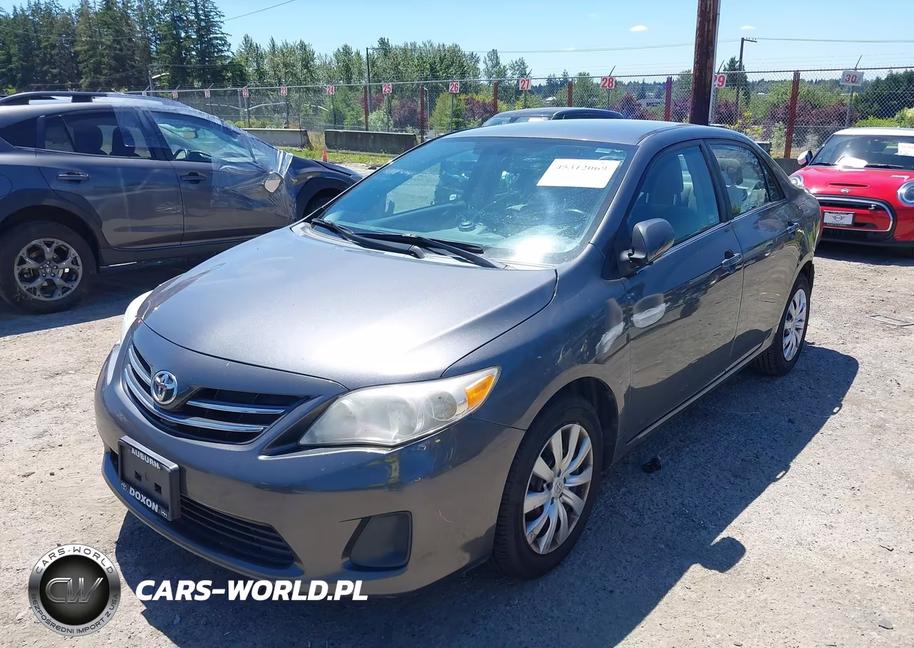 2013 Toyota Corolla Le VIN:2T1BU4EE2DC114103 - 2
