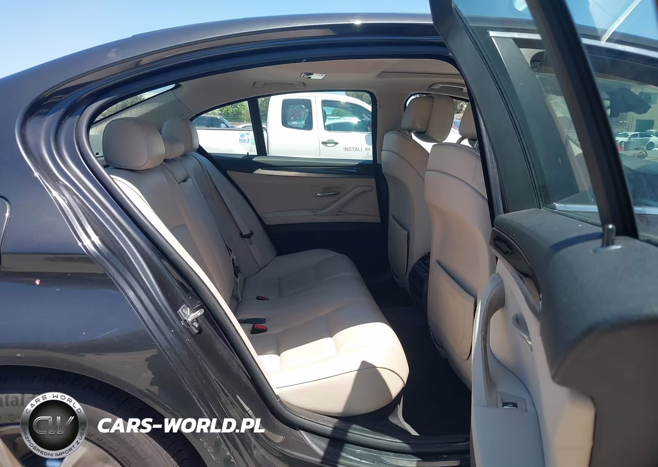 2012 BMW 528I xDrive VIN:WBAXH5C56CDW11172 - 8