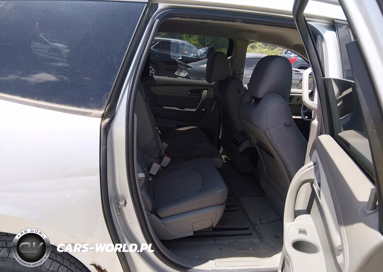 2013 Chevrolet Traverse Ls VIN:1GNKRFKD8DJ188128 - 8