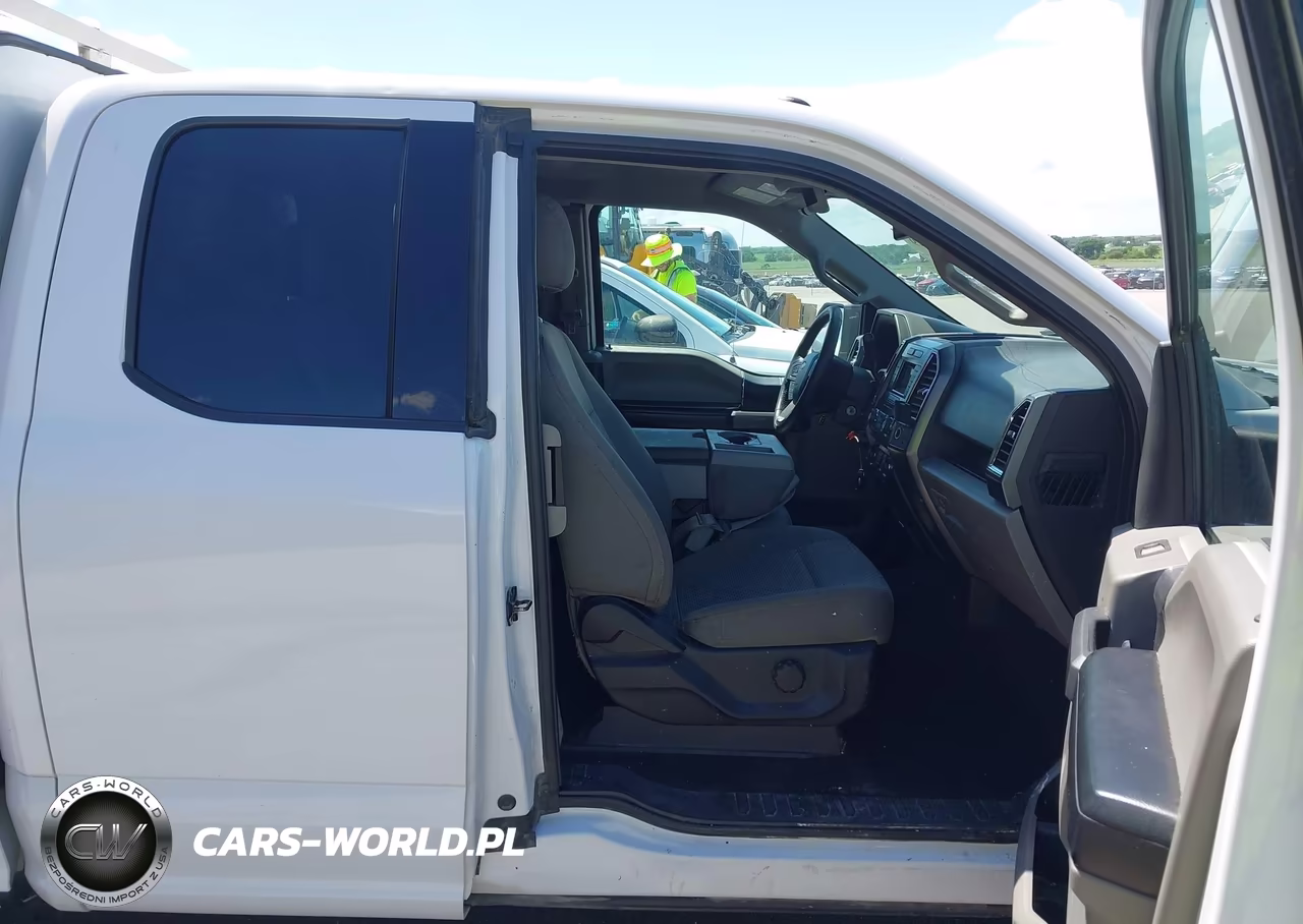 2016 Ford F-150 Xlt VIN:1FTEX1CP2GKD60479 - 5
