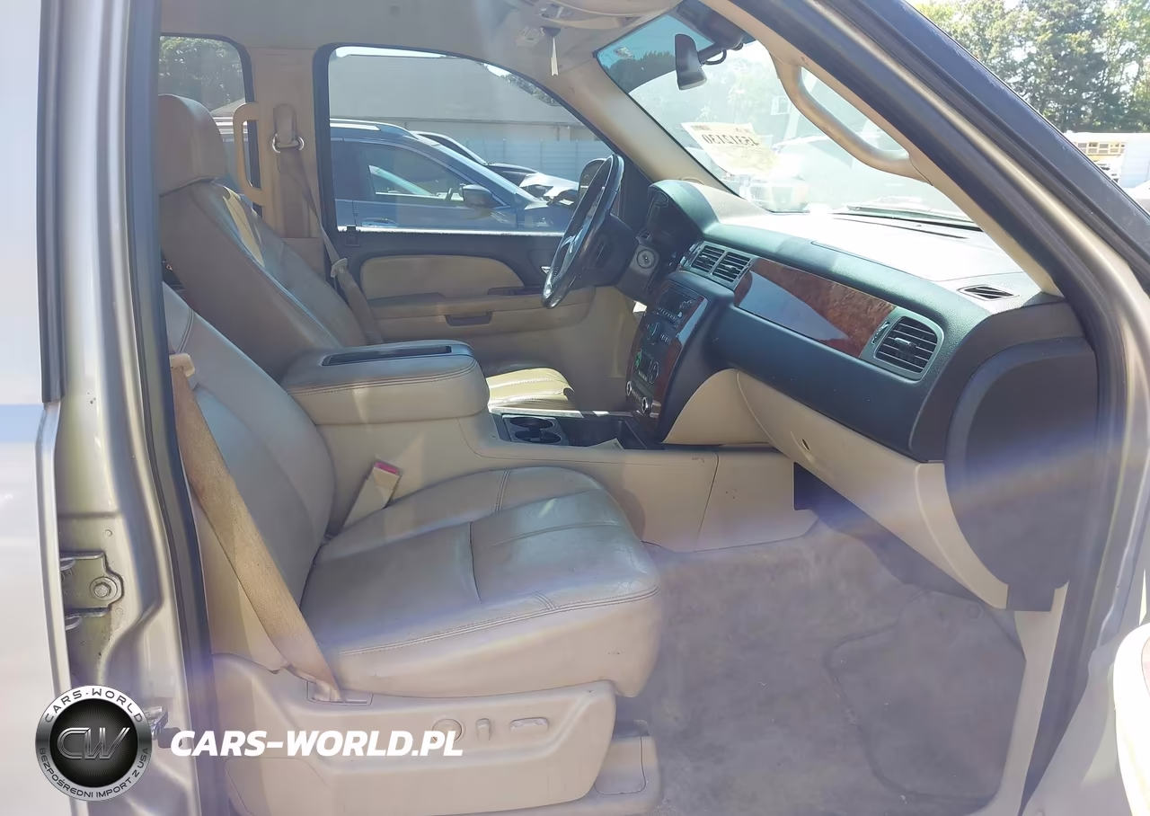 2007 Chevrolet Tahoe Ltz VIN:1GNFC13J77J110762 - 5