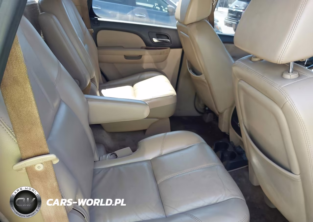 2007 Chevrolet Tahoe Ltz VIN:1GNFC13J77J110762 - 8