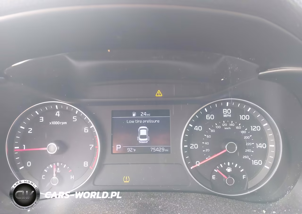 2020 Kia Forte Lxs VIN:3KPF24AD8LE251390 - 7