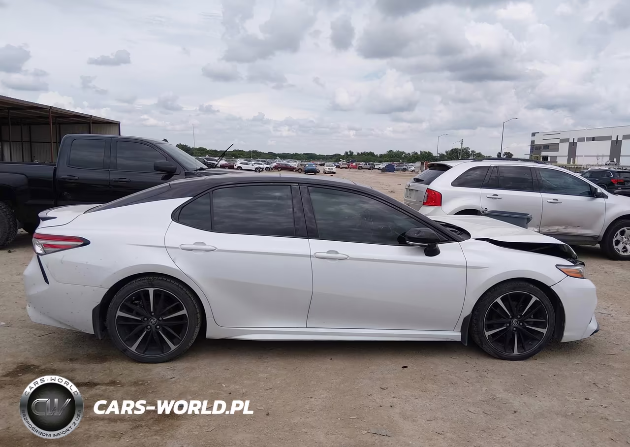2018 Toyota Camry Xse V6 VIN:4T1BZ1HK6JU020480 - 13