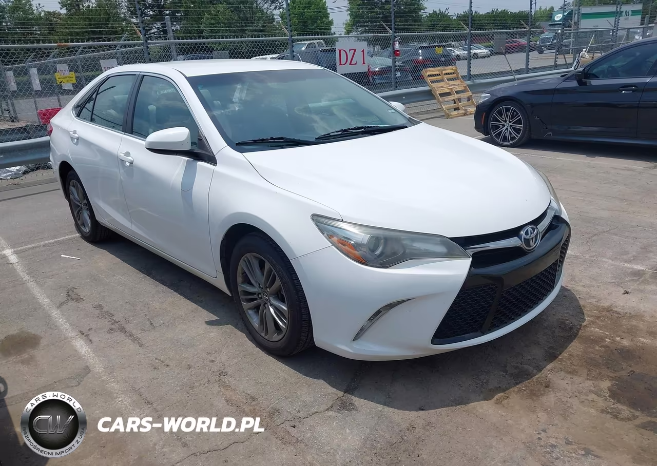 2017 Toyota Camry Se – zdjęcie 1 z 16