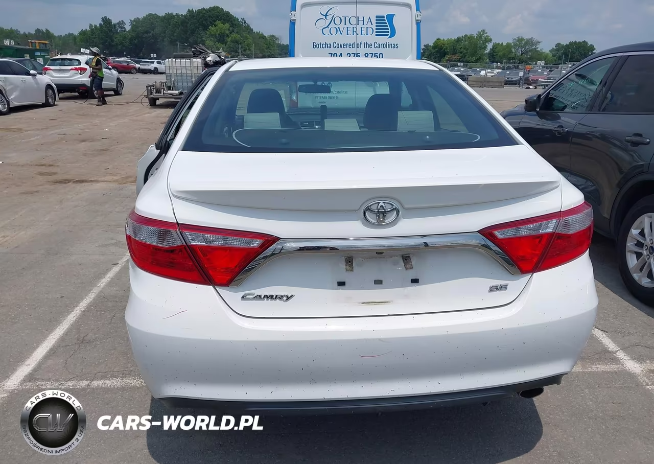 2017 Toyota Camry Se VIN:4T1BF1FKXHU748891 - 16
