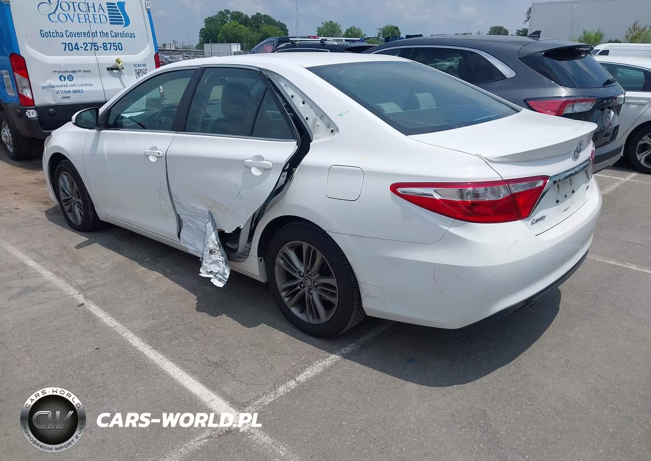 2017 Toyota Camry Se VIN:4T1BF1FKXHU748891 - 3