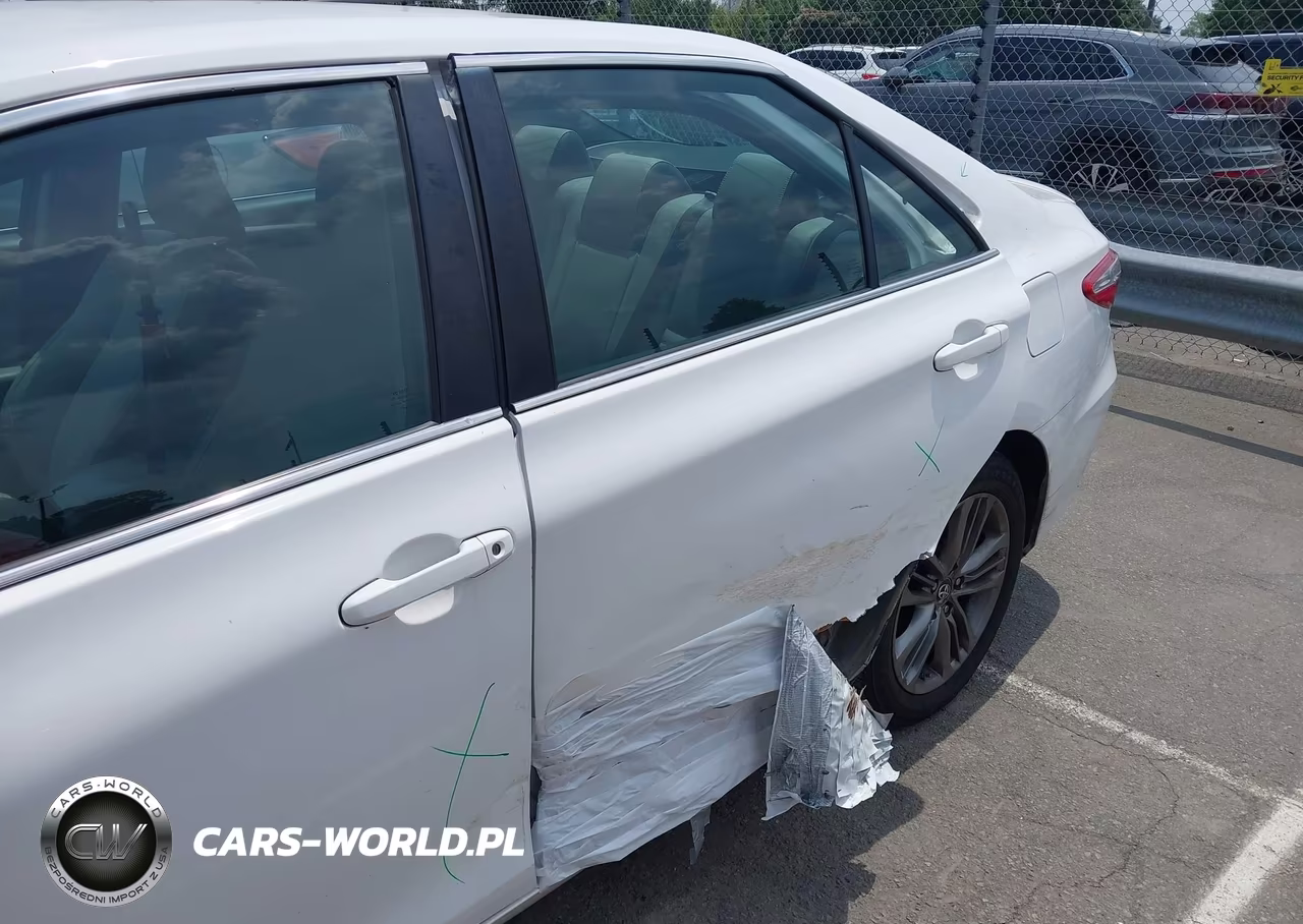 2017 Toyota Camry Se VIN:4T1BF1FKXHU748891 - 6
