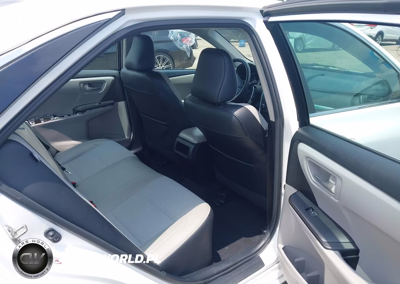 2017 Toyota Camry Se VIN:4T1BF1FKXHU748891 - 8