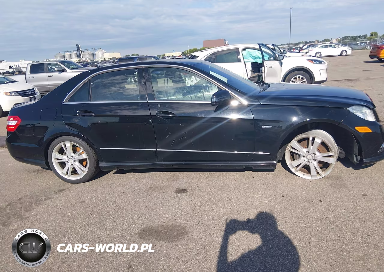 2012 Mercedes-Benz E 350 4Matic VIN:WDDHF8JB0CA579639 - 13