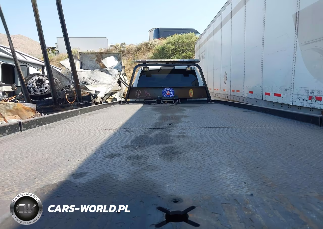 2019 Ram 5500 Chassis Tradesman-Slt VIN:3C7WRMDL2KG599836 - 13