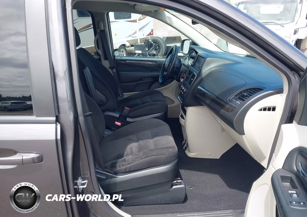 2018 Dodge Grand Caravan Se VIN:2C4RDGBG7JR288752 - 5